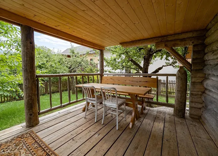 شاليه Sejalec ليسْتْسي